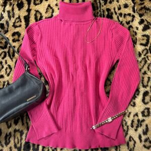 Covington Pink Ribbed Turtleneck Sweater Fitted Knit Top Size M